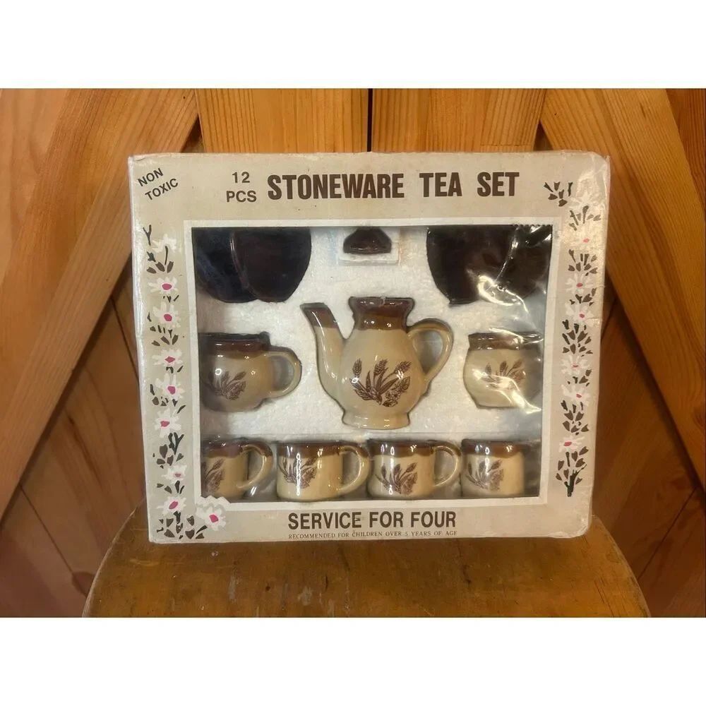 VINTAGE 12 PCS MINIATURE STONEWARE TEA SET (5786)